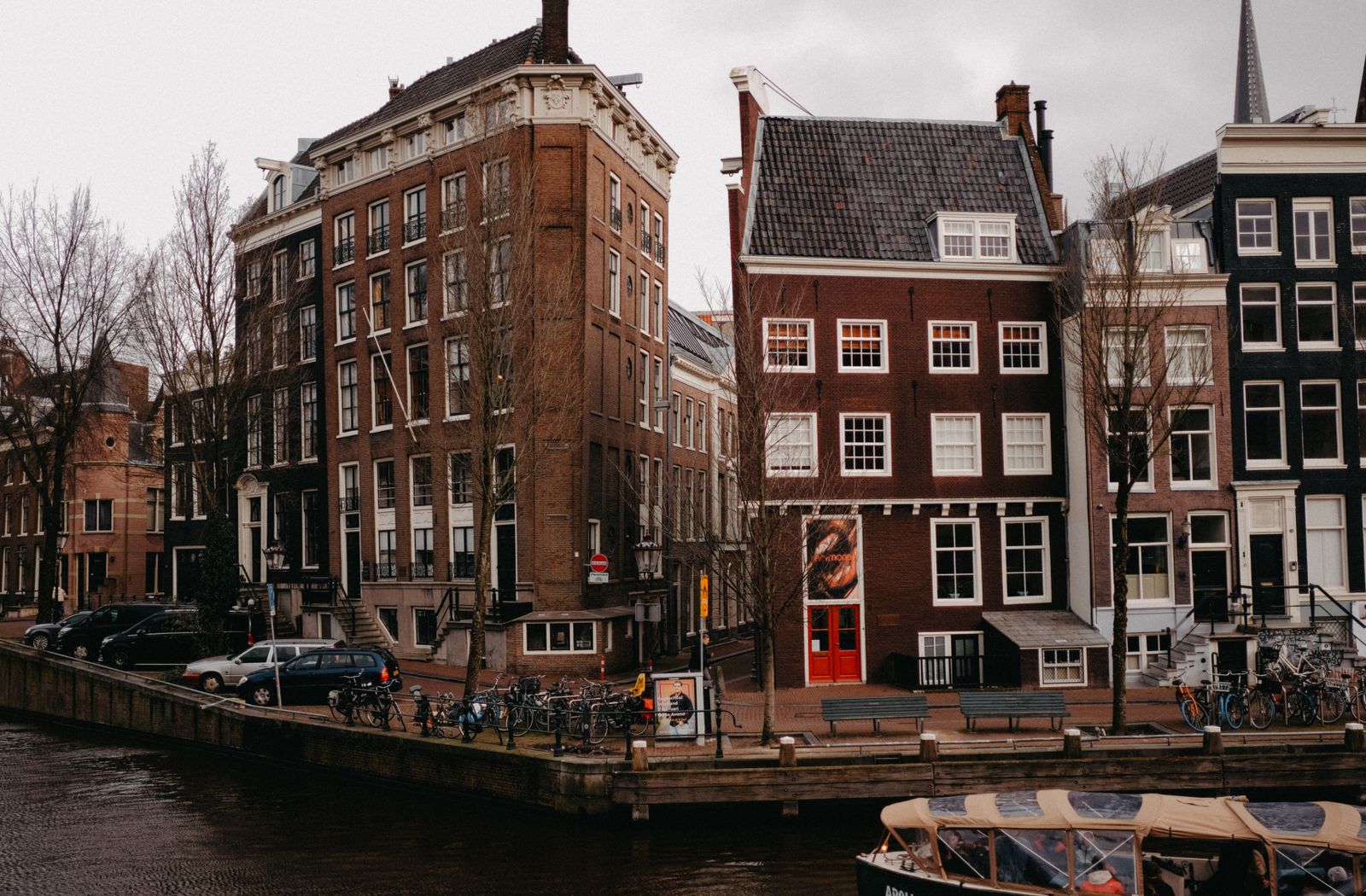 Amsterdamse grachtenpanden als sfeerbeeld